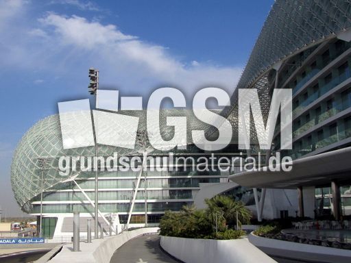 052 The Yas Hotel.JPG